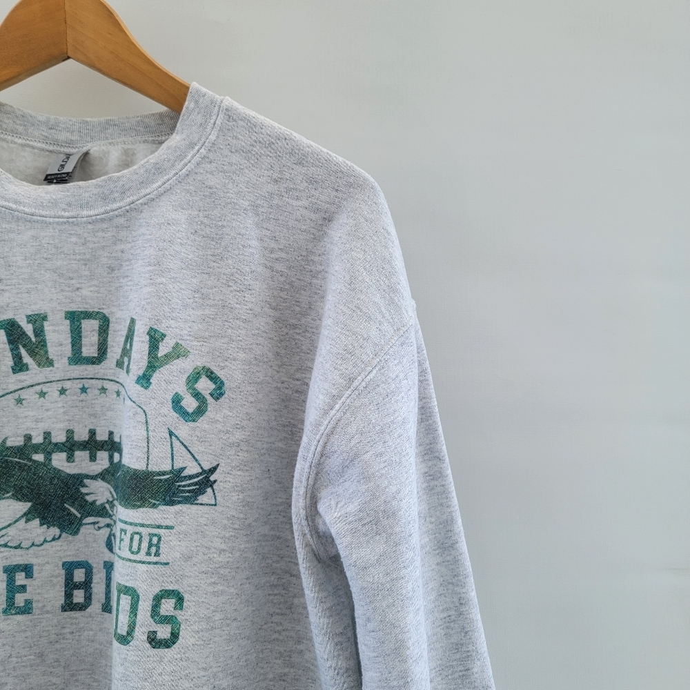 Sundays Are For The Birds Heather Gray Sweatshirt Size Medium Philadelphia Eagle - Picture 4 of 14